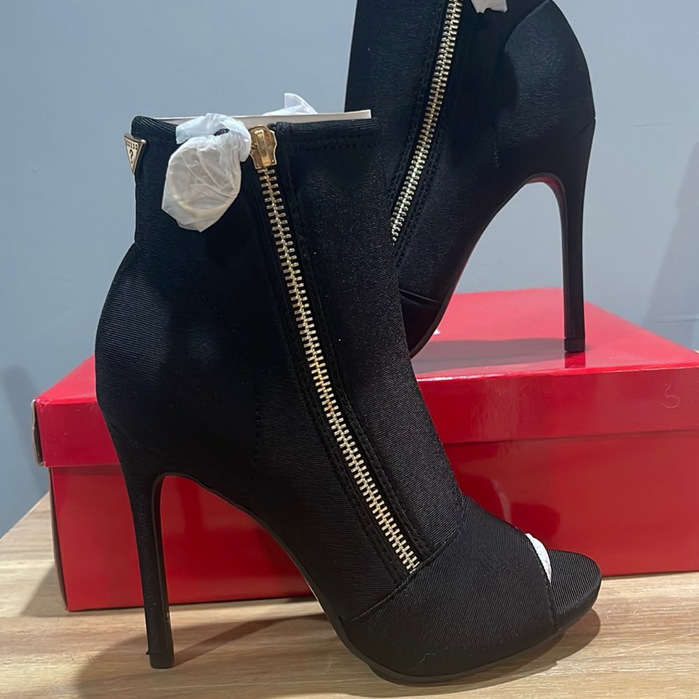 New guess monika stiletto booties